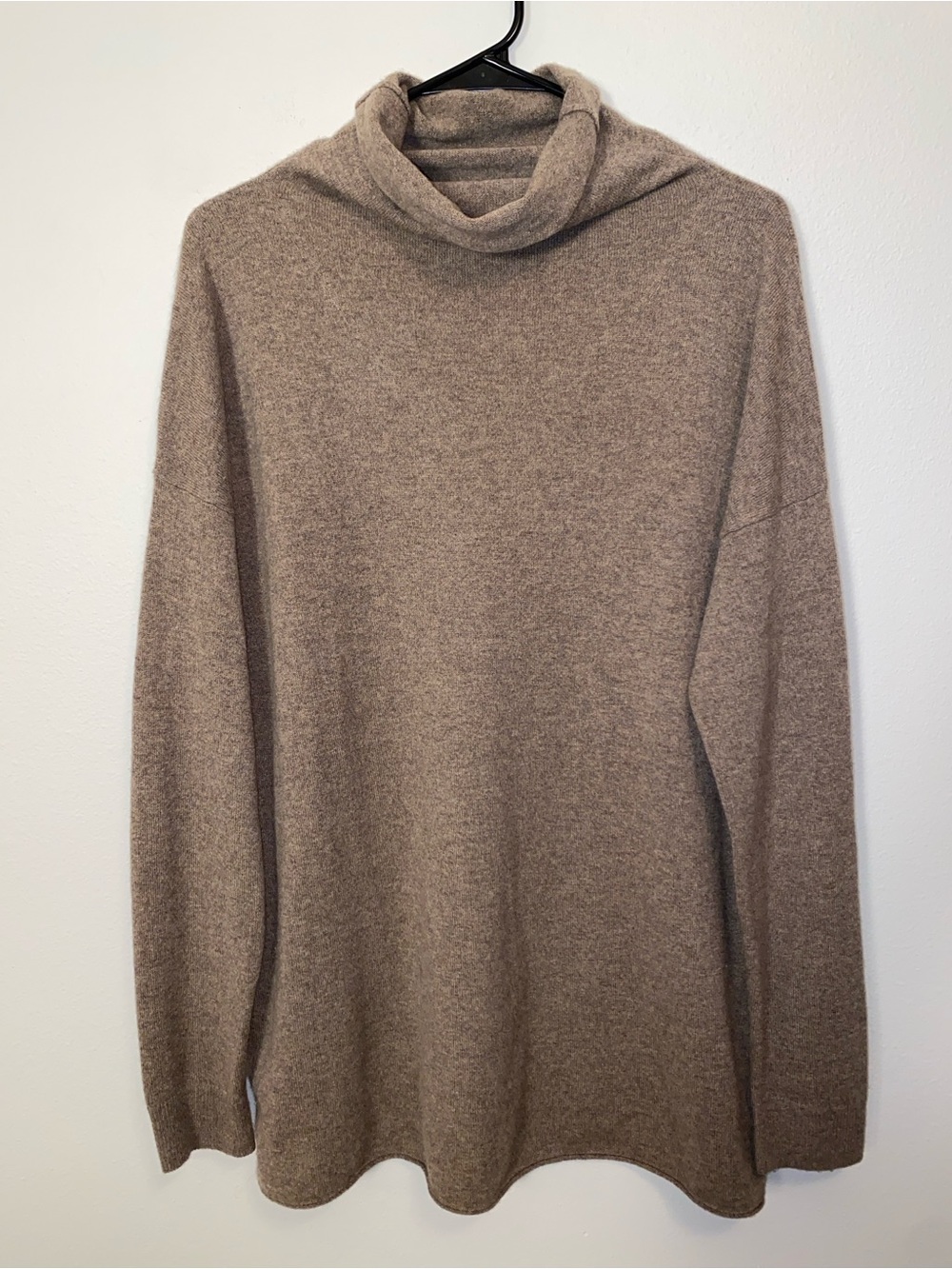 VINCE 100% Cashmere Turtleneck Mockneck Longsleeve Top Large Minimalist Layering